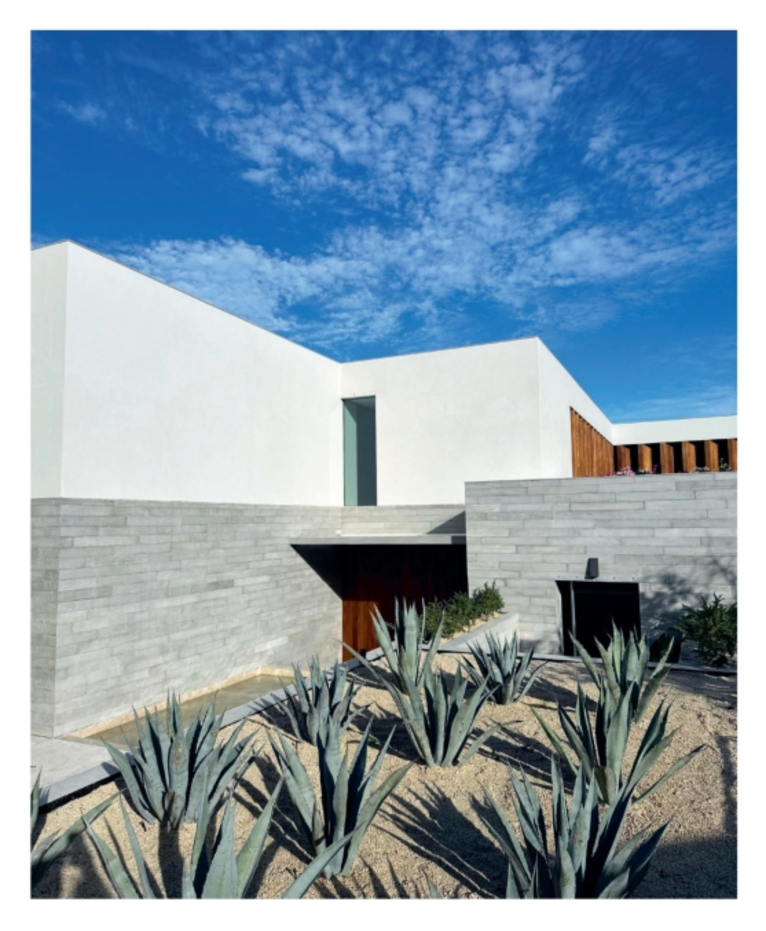 Ezequiel Farca Studio